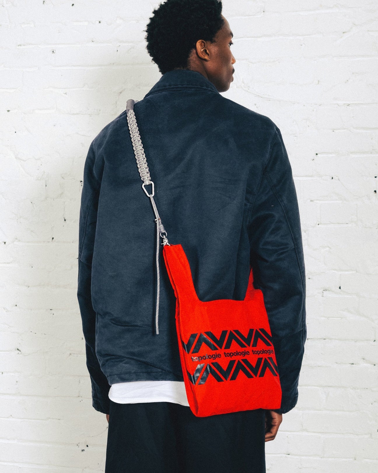 Topologie Macrame Strap