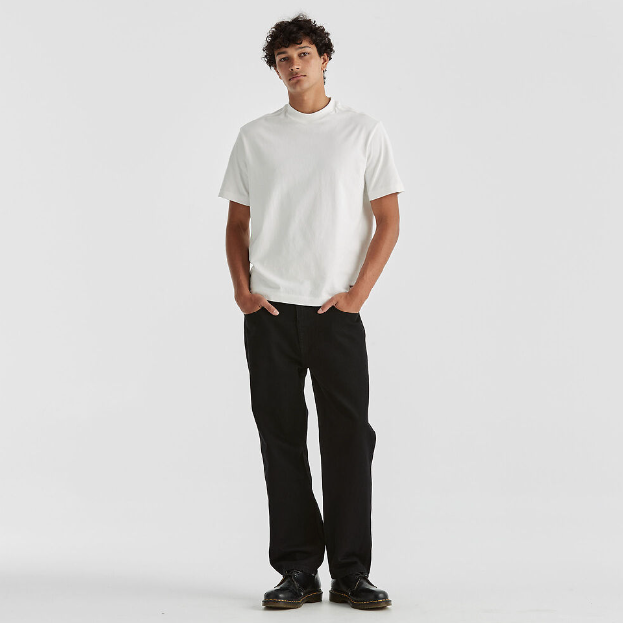 Wrangler Men's Slacker Steele Black Jean