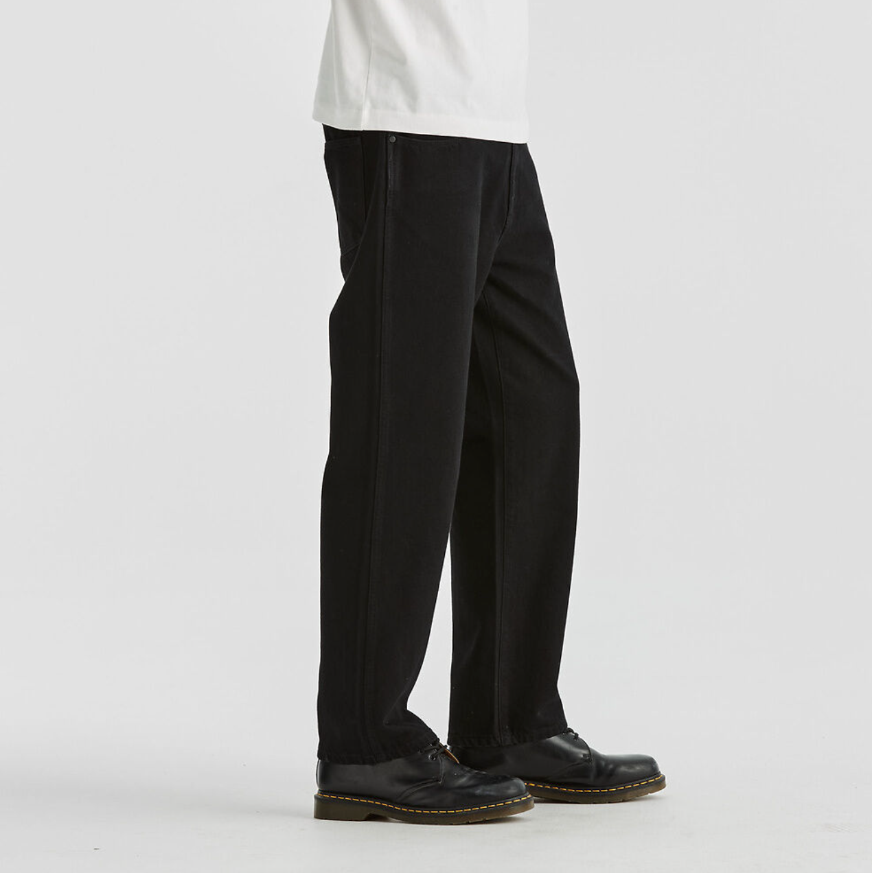 Wrangler Men's Slacker Steele Black Jean