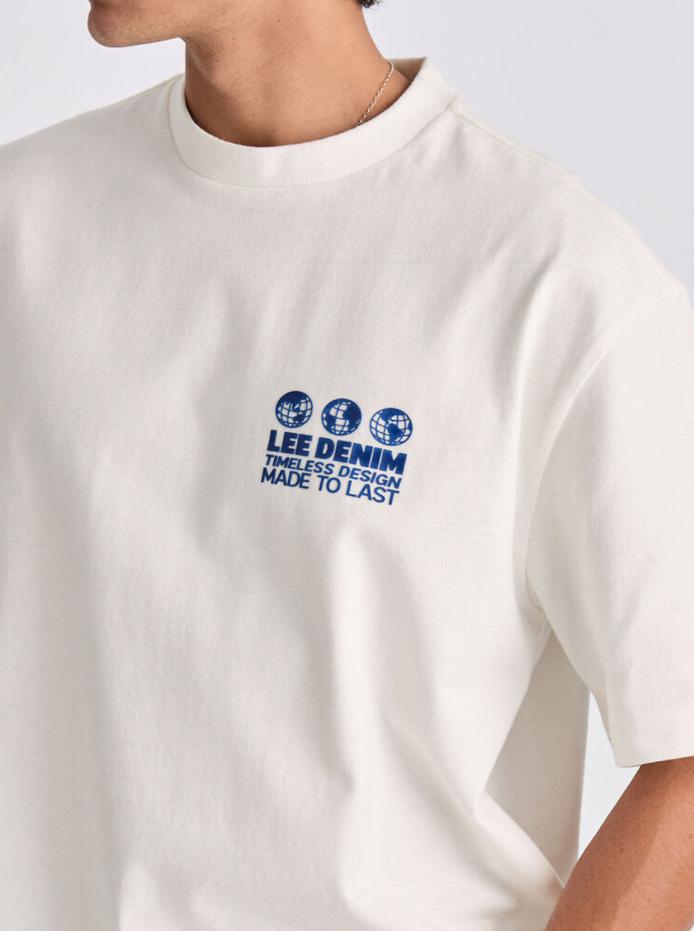 Lee Men's 3 Worlds Box Cutter Tee
