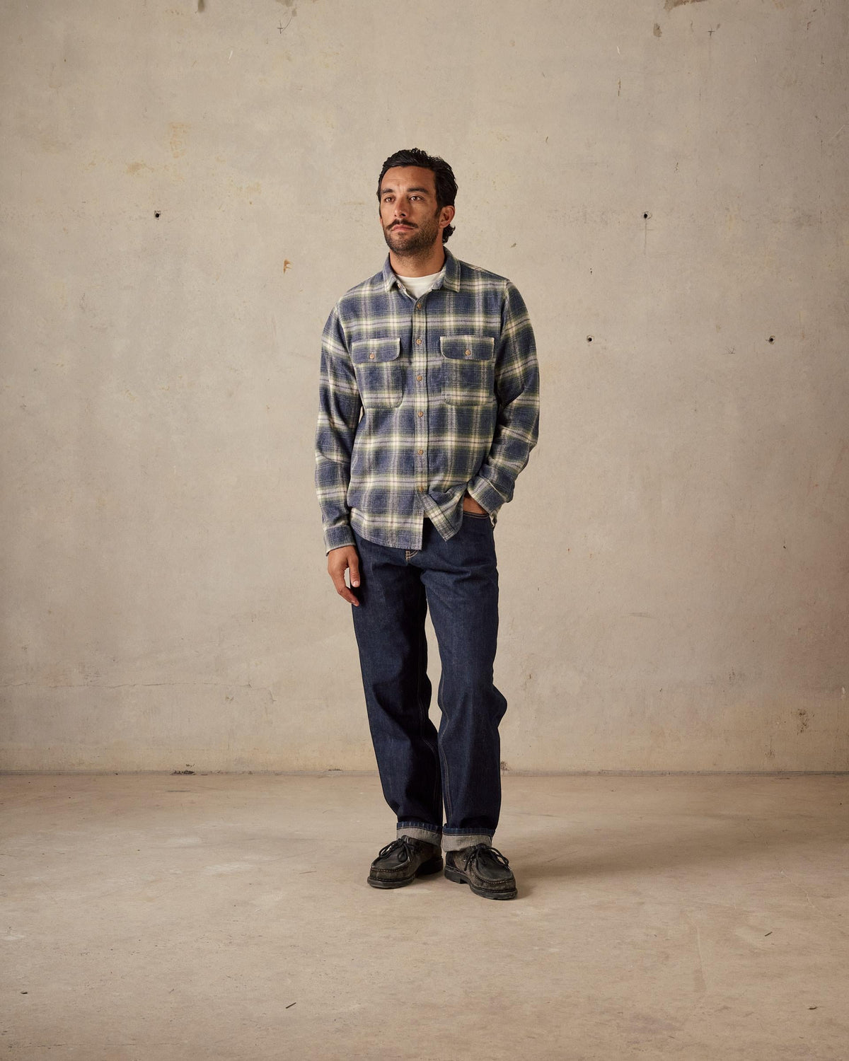 McTavish Twin Pocket Flannel Shirt