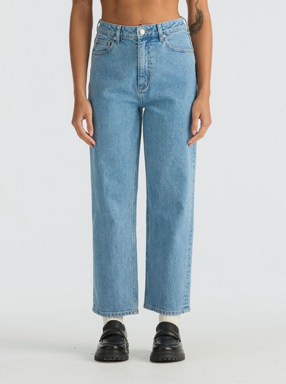 Lee Women's High Straight Crop